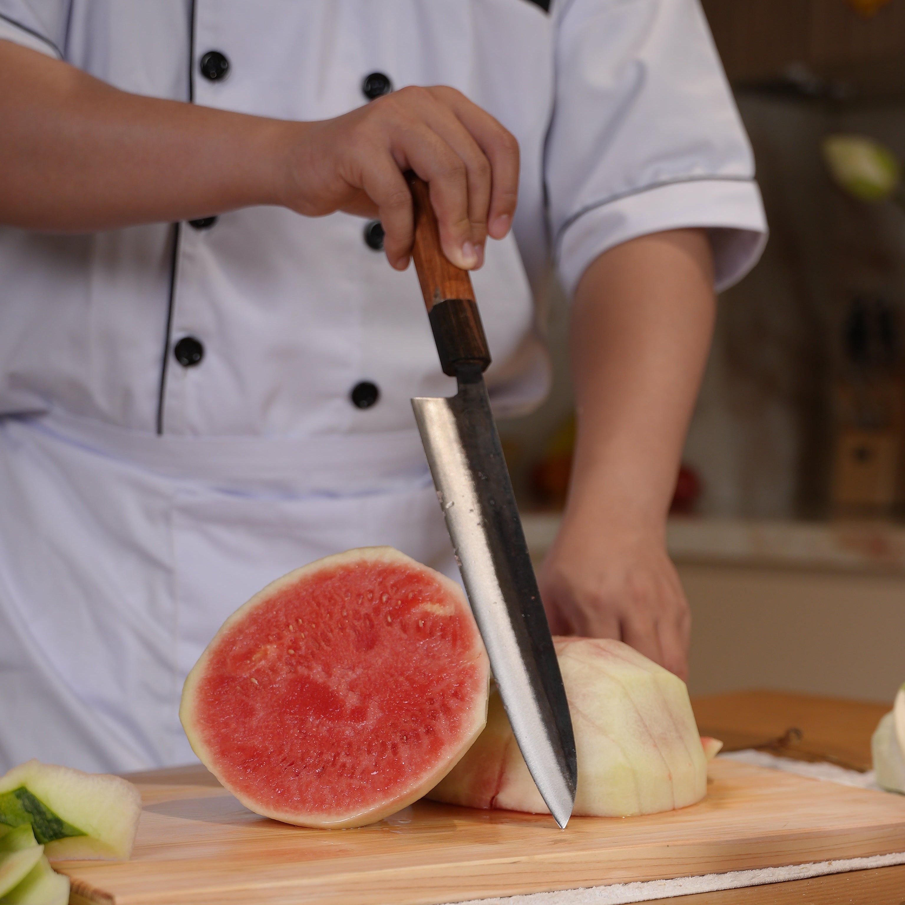 Best Japanese Brands That Make High-Carbon Steel Kitchen Knives